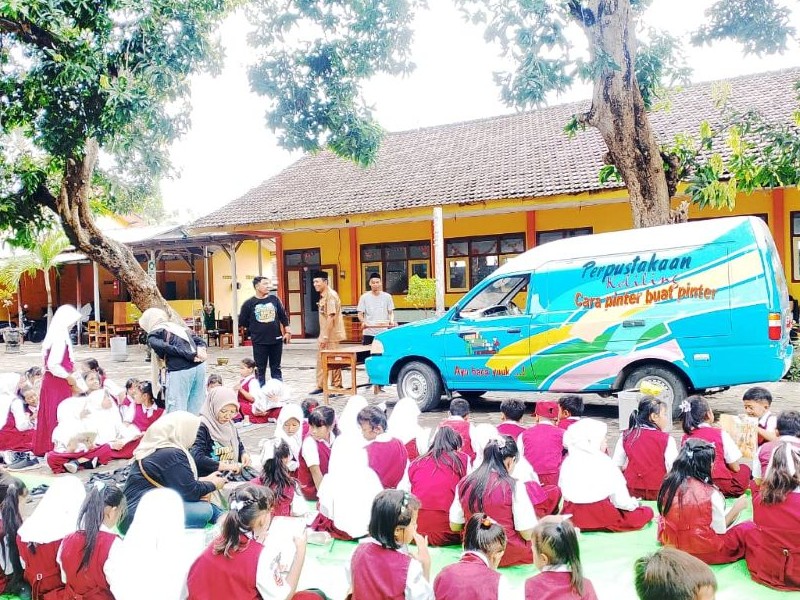 Kunjungan Perpustakaan Keiling Daerah Situbondo