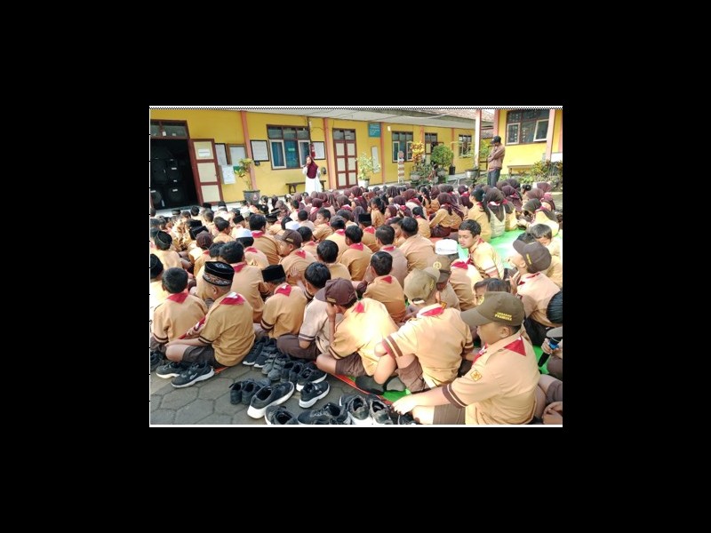 Jumat Berdoa