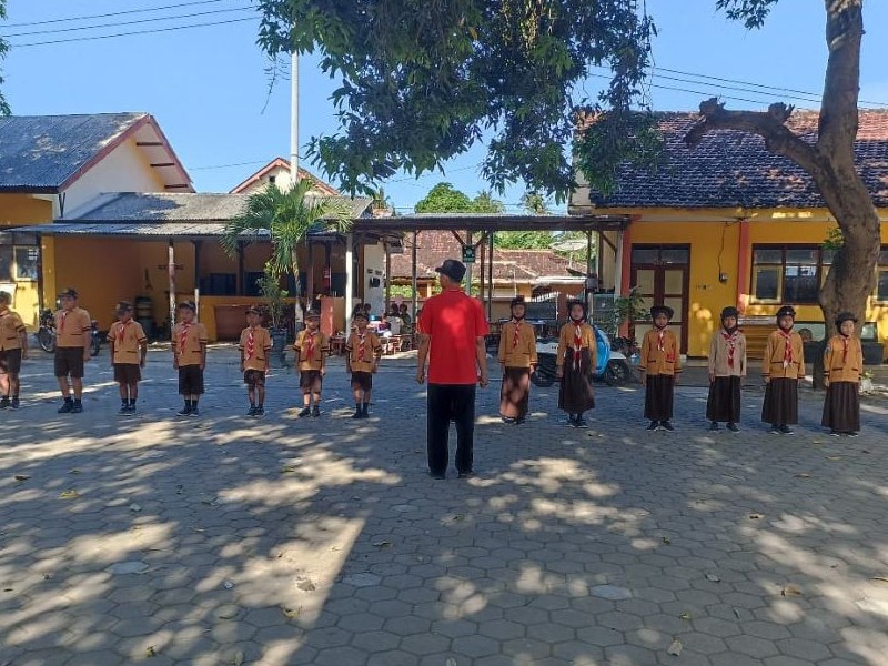 Ekstrakurikuler Pramuka