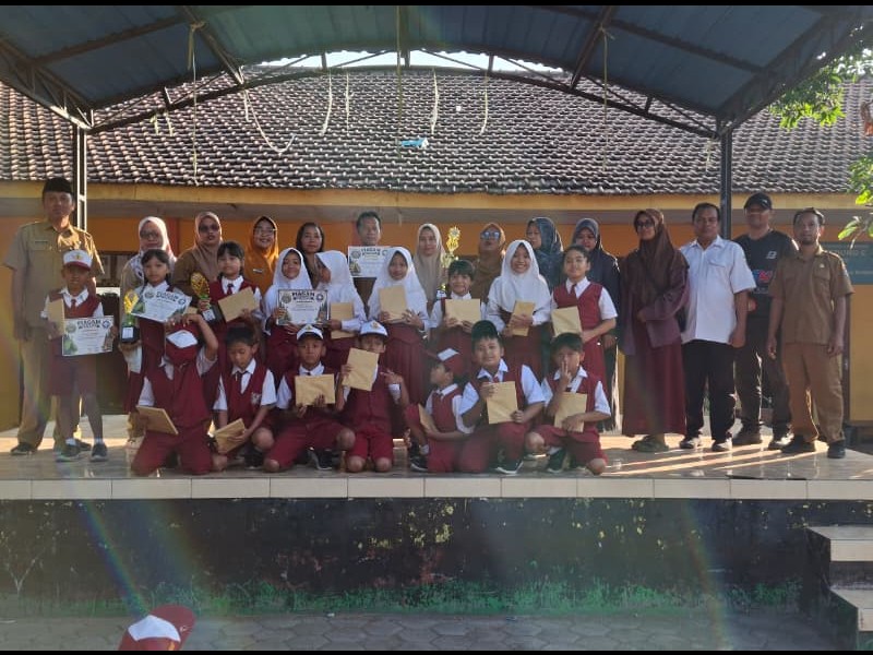 Penyerahan Piala dan Sertifikat Pesta Siaga 2026